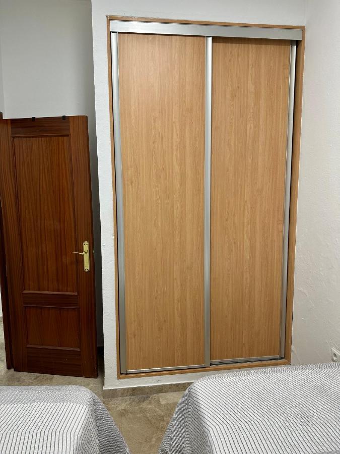 Apartamento Acogedor Y Moderno En Pleno Centro De Sevilla Con Parking Gratis 外观 照片