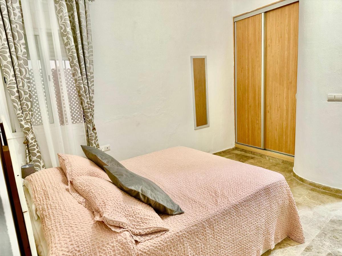 Apartamento Acogedor Y Moderno En Pleno Centro De Sevilla Con Parking Gratis 外观 照片
